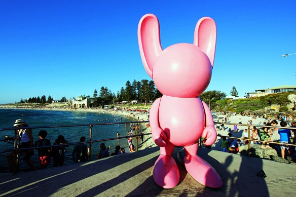 Sculpture by the Sea, Cottesloe, by @debsnet