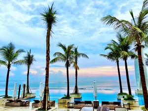 Vue Beach Club, Canggu, Bali, by @debsnet