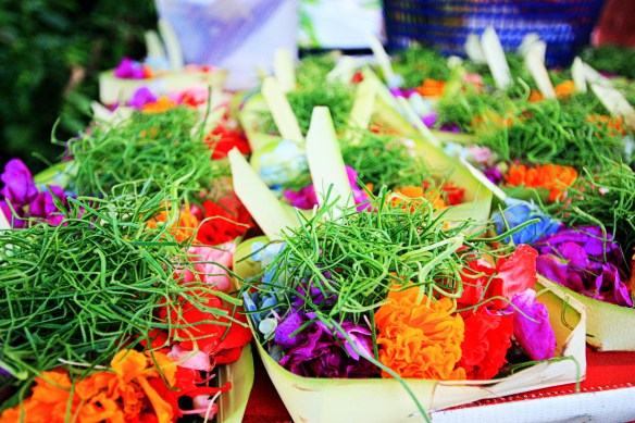 offerings, Canggu, Bali, by @debsnet