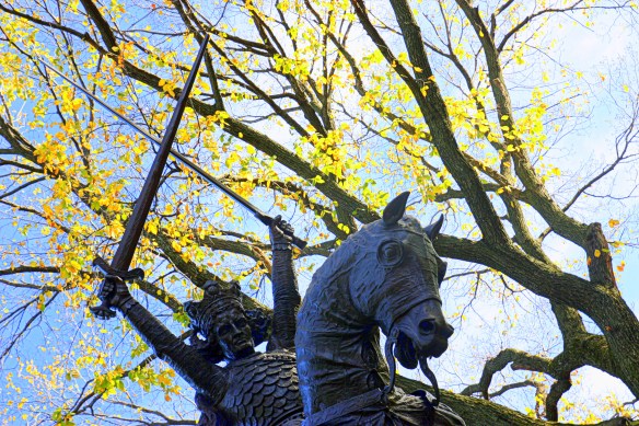 NYC Central Park statue, by @debsnet